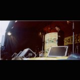 2004 Openingstoespraak van Rene Danen (Keer het Tij) vanaf het podium op de Dam op 2 oktober.